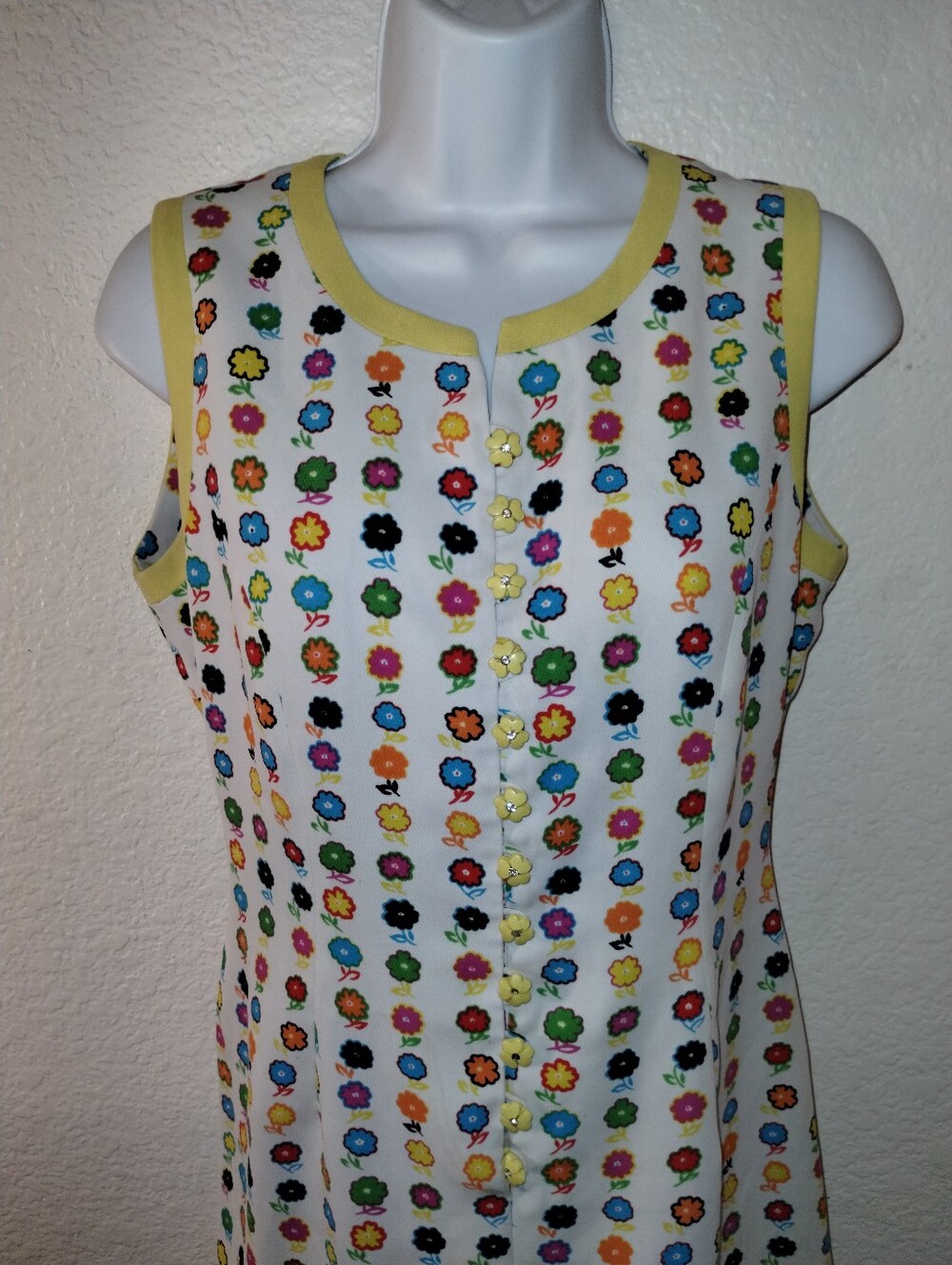 O'Girl Whimsical Colorful Flower Print & Buttons Dress sz xxs